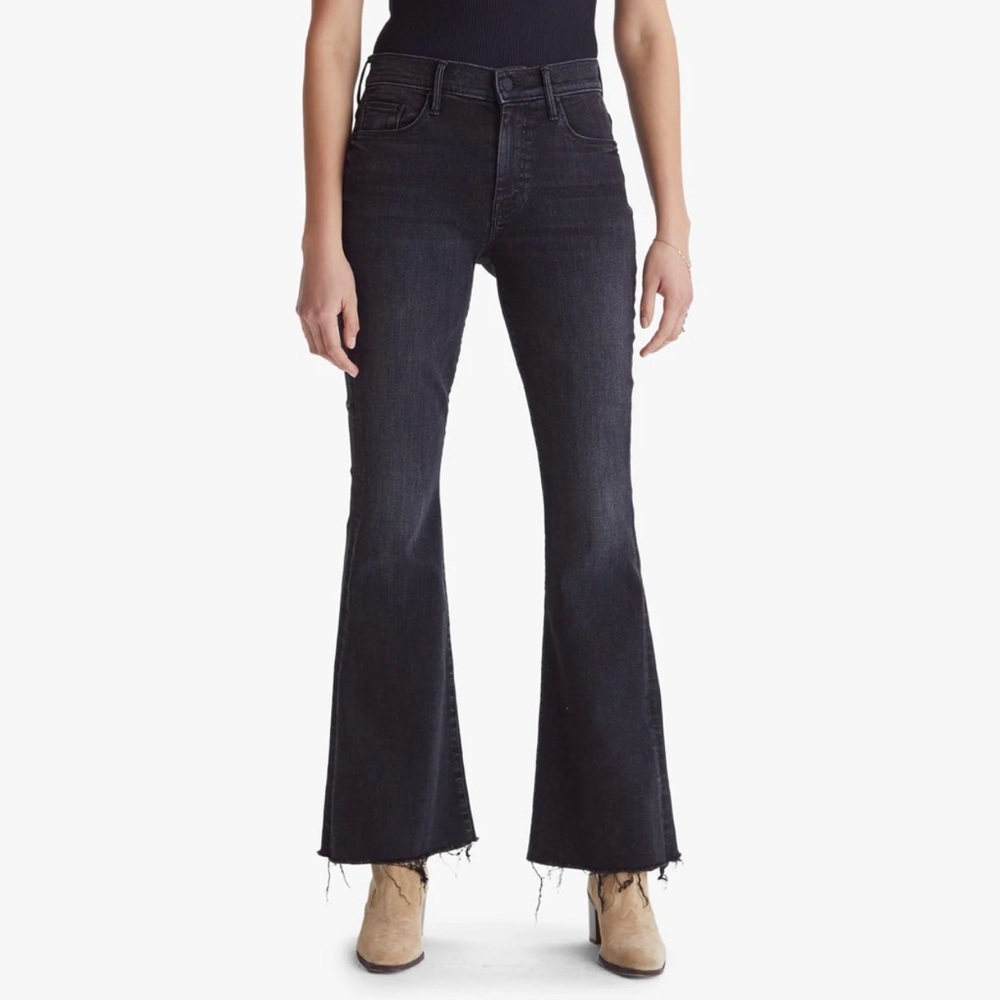 NWT MOTHER DENIEM/THE WEEKENDER FRAY